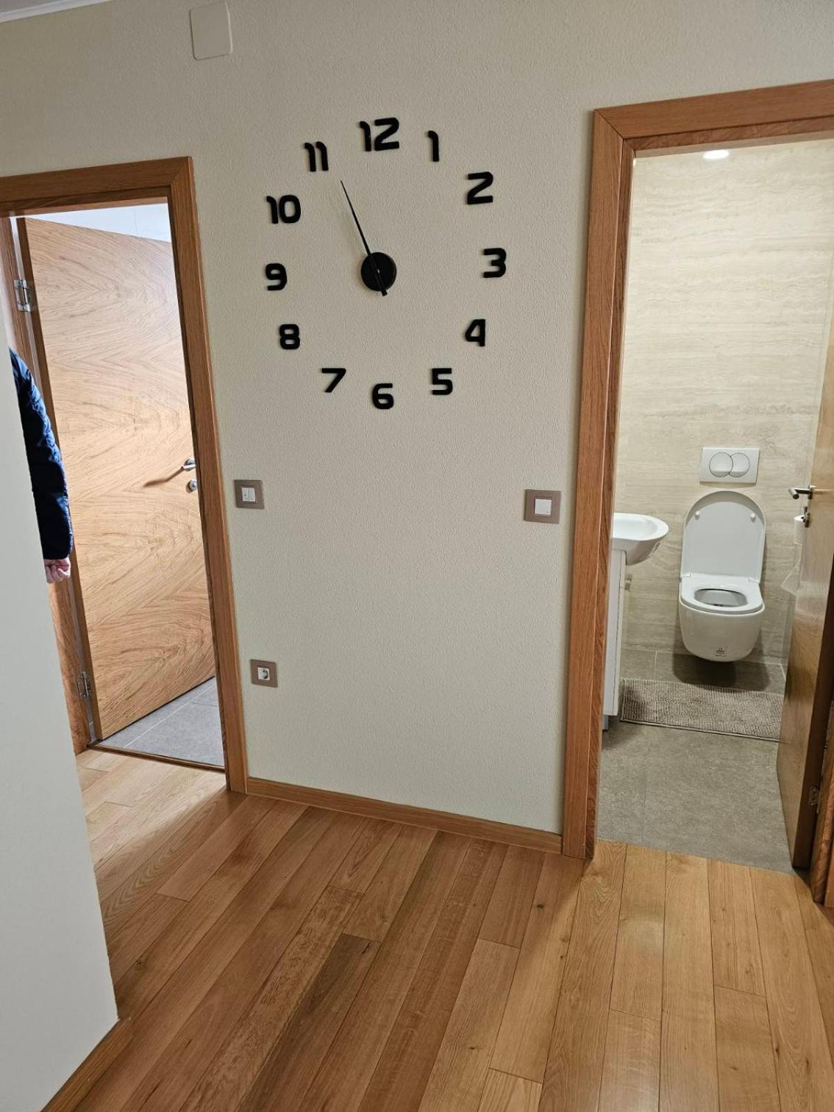 Centar Bulevar Ex Sa Garazom